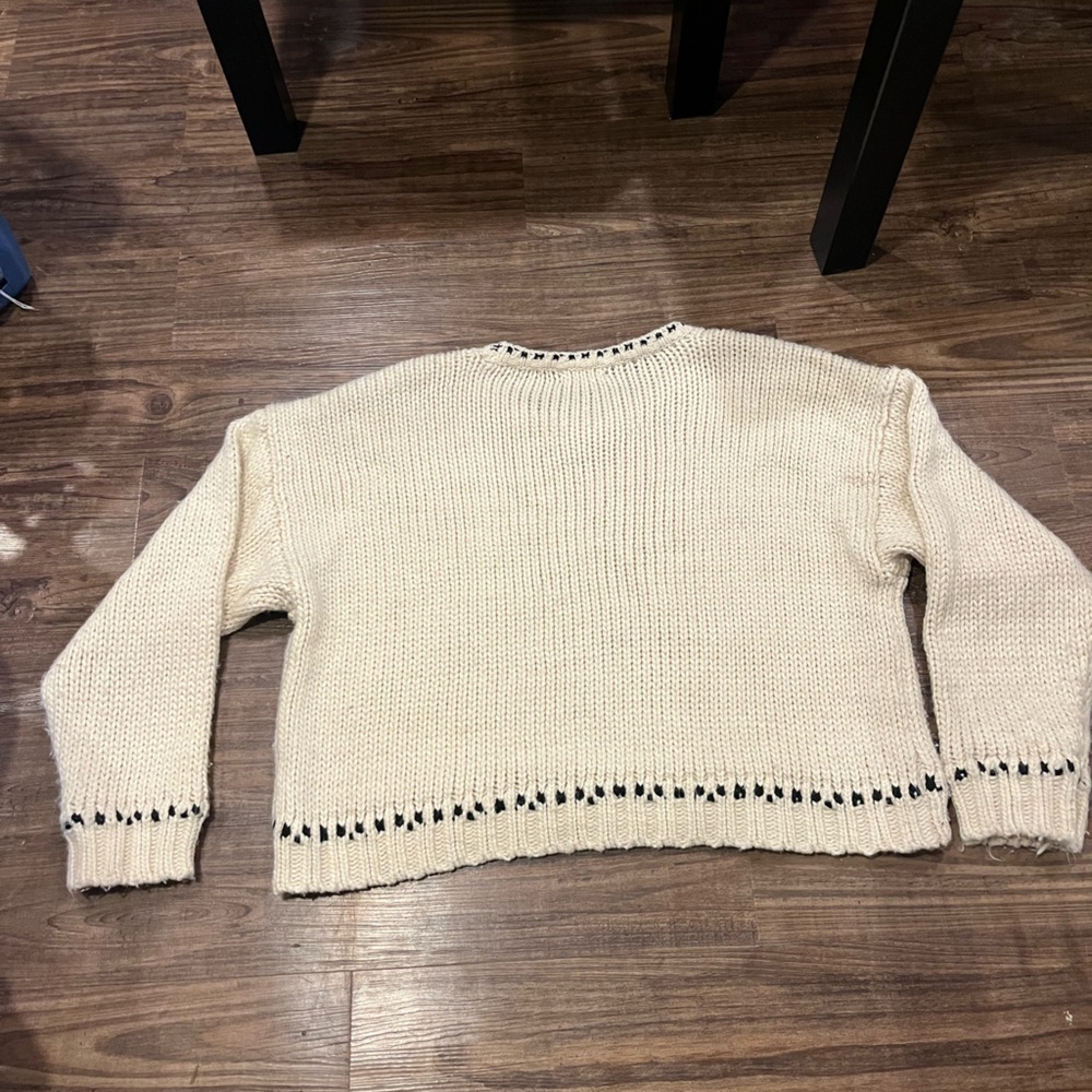 Cream and Black Crew Neck Sweater with Decorative Pattern - Picture 3 of 3